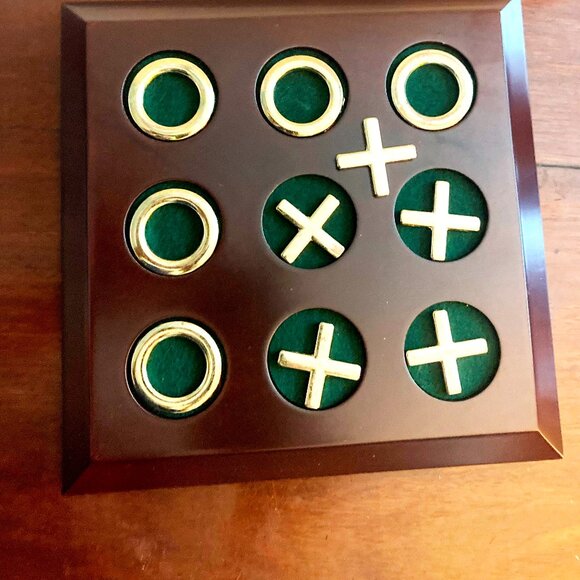 Nice Tic Tax Toe Metal X's and O's  on a Cherry Wood Desk Board 7 1/2 x 7 1/2 in - Picture 1 of 3